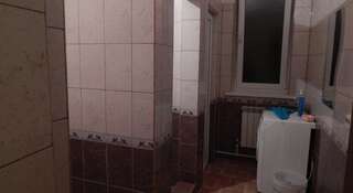 Гостиница Гостевой дом Вито Геленджик Двухместный номер с 2 отдельными кроватями и общей ванной комнатой-3